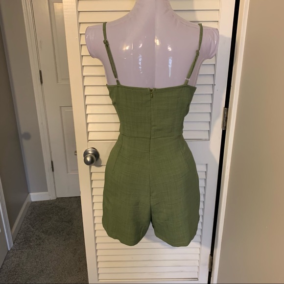 Fashion Nova Green Romper Keyhole - Picture 5 of 8